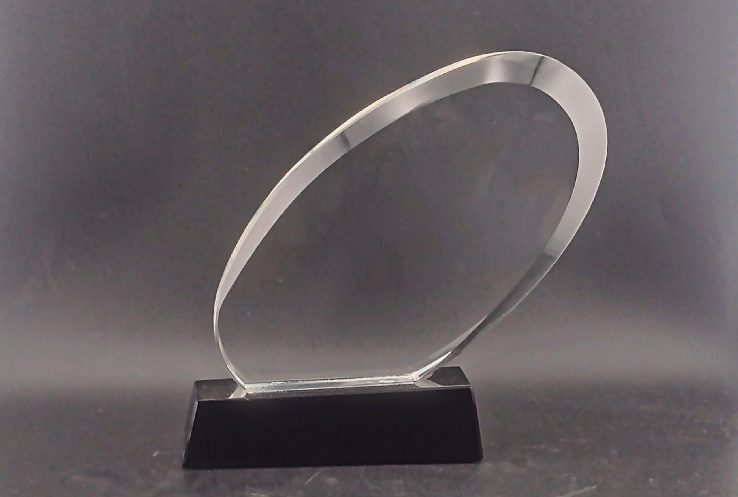 Crystal Trophy CRY00841