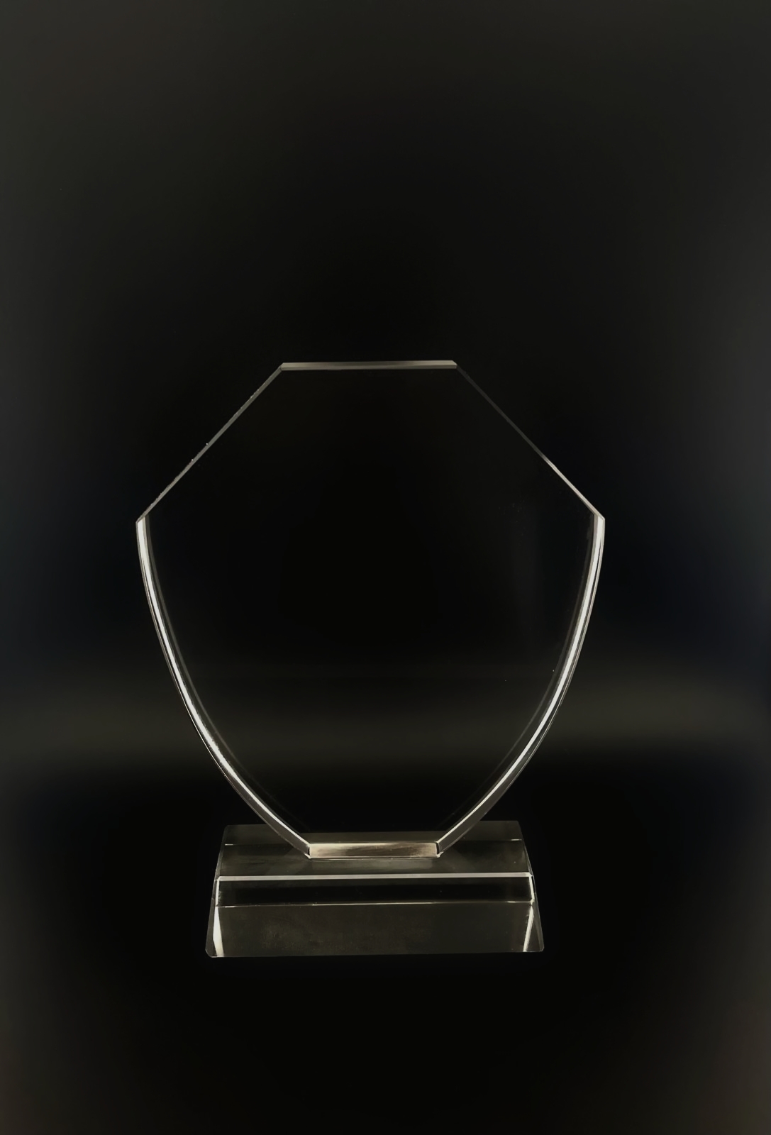 Boxed Crystal Trophy ZX157B